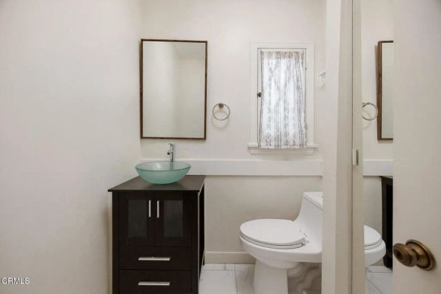 900 E Glenoaks, Glendale, CA 91207