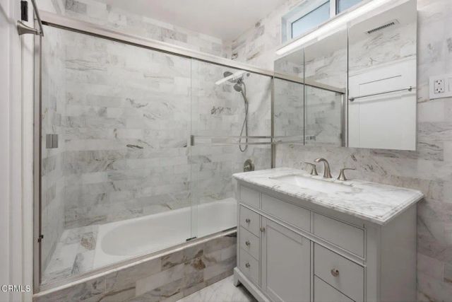 900 E Glenoaks, Glendale, CA 91207