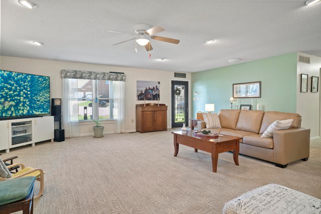 601 Gilbert Court, Winchester, KY 40391