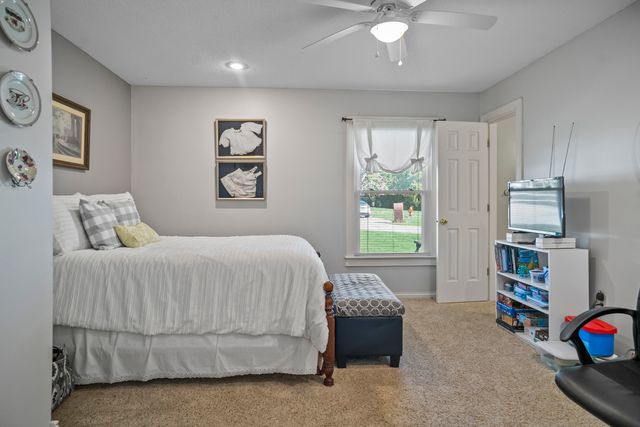 601 Gilbert Court, Winchester, KY 40391