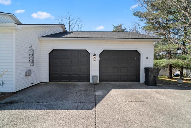 601 Gilbert Court, Winchester, KY 40391