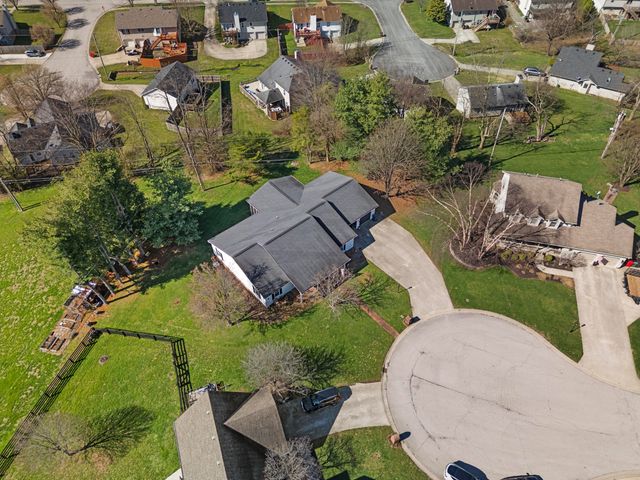 601 Gilbert Court, Winchester, KY 40391