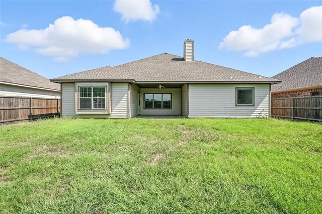 225 Glenview Drive Dr, Aubrey, TX 76227