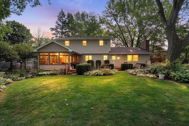 936 ST MARYS STREET, De Pere, WI 54115