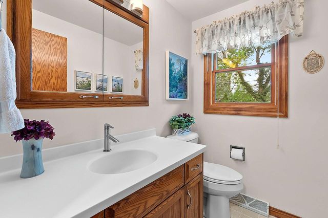 936 ST MARYS STREET, De Pere, WI 54115