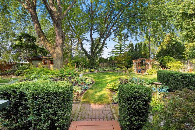 936 ST MARYS STREET, De Pere, WI 54115