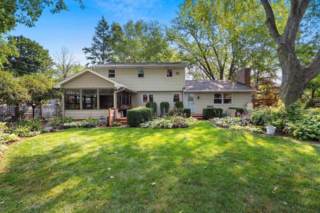 936 ST MARYS STREET, De Pere, WI 54115