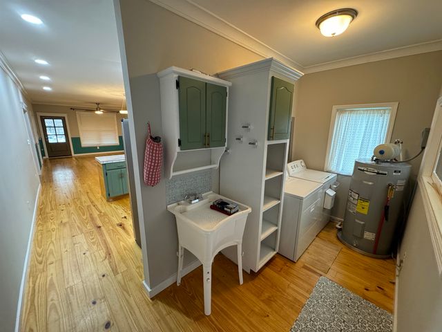 330 W Birnie Street, Gaffney, SC 29341