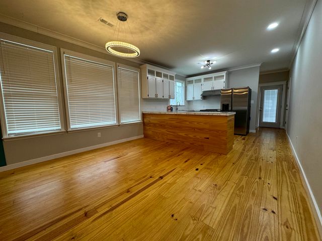 330 W Birnie Street, Gaffney, SC 29341