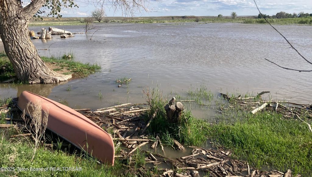 338 GAS HILLS Road, Riverton, WY 82501 photo 9