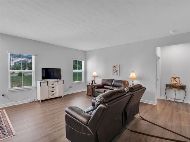 1335 Deer Valley Drive, Miamisburg, OH 45342