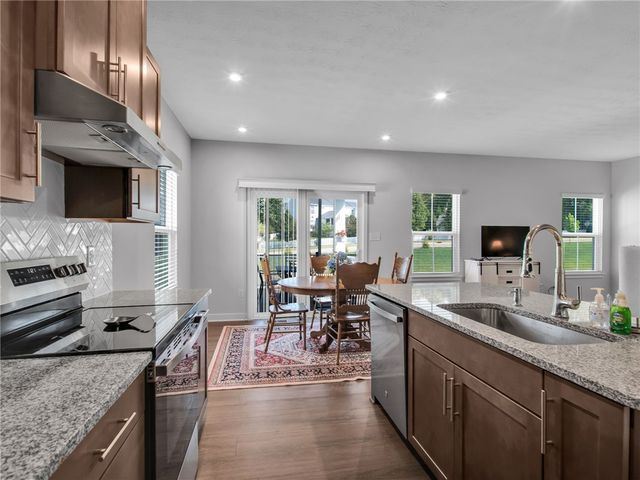 1335 Deer Valley Drive, Miamisburg, OH 45342
