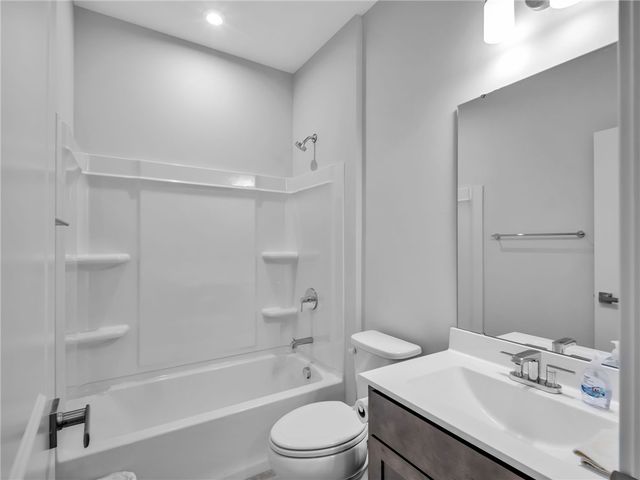 1335 Deer Valley Drive, Miamisburg, OH 45342