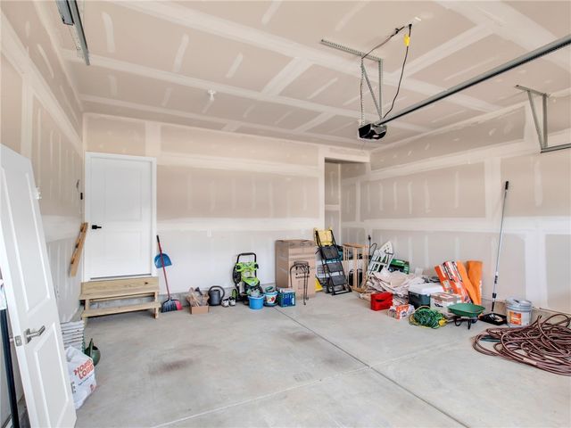 1335 Deer Valley Drive, Miamisburg, OH 45342