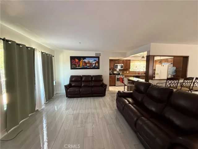 1710 Garretson Avenue, Corona, CA 92879