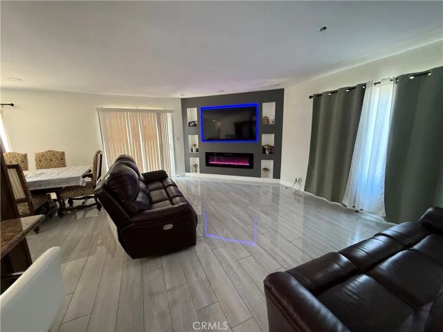 1710 Garretson Avenue, Corona, CA 92879