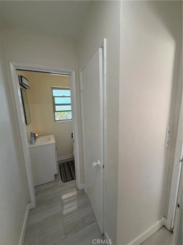 1710 Garretson Avenue, Corona, CA 92879