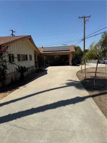 1710 Garretson Avenue, Corona, CA 92879