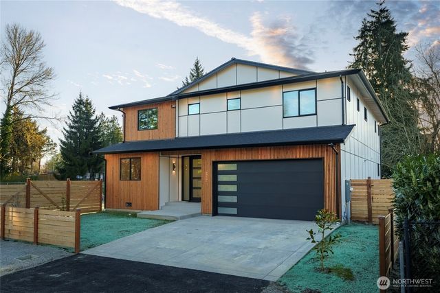 11279 59th Avenue S, Seattle, WA 98178