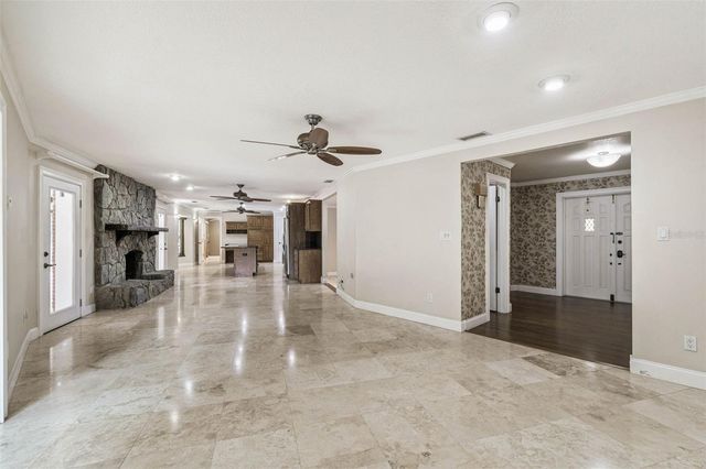 1900 CAPRI ROAD, Valrico, FL 33594