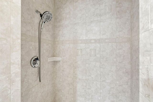 1900 CAPRI ROAD, Valrico, FL 33594