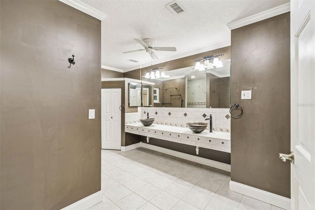 1900 CAPRI ROAD, Valrico, FL 33594