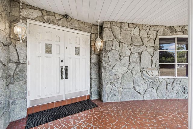 1900 CAPRI ROAD, Valrico, FL 33594