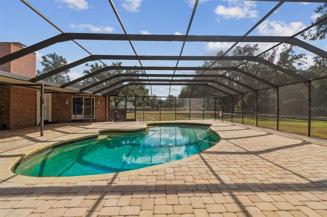 1900 CAPRI ROAD, Valrico, FL 33594