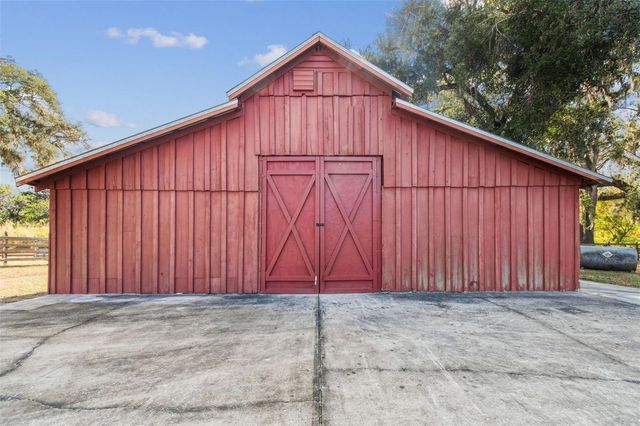 1900 CAPRI ROAD, Valrico, FL 33594