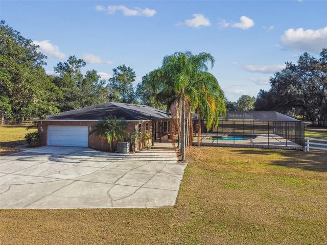 1900 CAPRI ROAD, Valrico, FL 33594