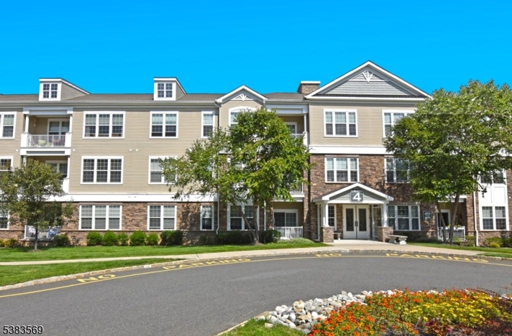 4309 Hoover Lane 309, Rockaway Twp., NJ 07885