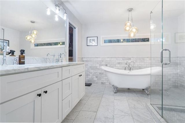 4146 Brookview SE Drive, Atlanta, GA 30339