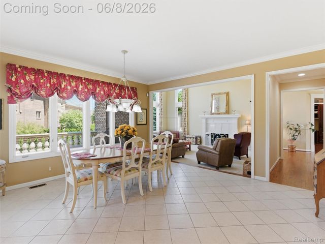 54150 Queensborough Drive, Shelby Charter Township, MI 48315