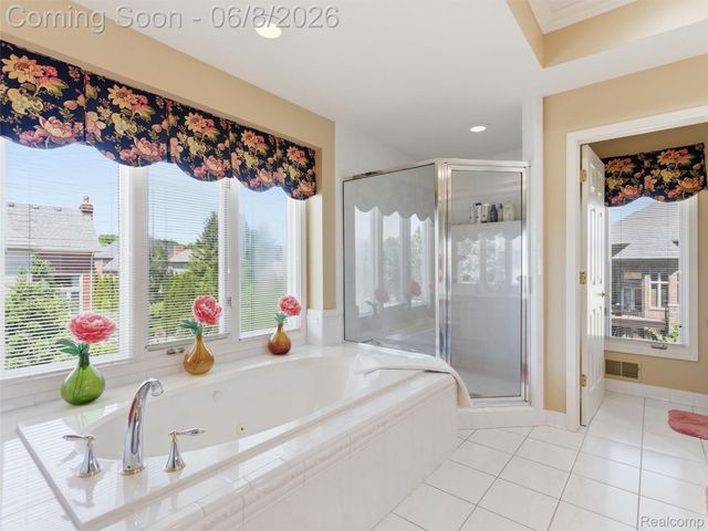 54150 Queensborough Drive, Shelby Charter Township, MI 48315