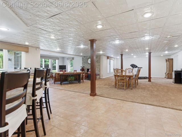 54150 Queensborough Drive, Shelby Charter Township, MI 48315