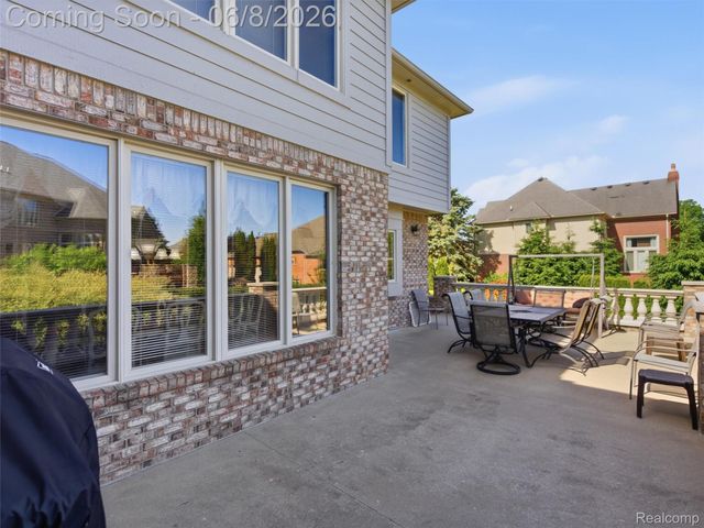 54150 Queensborough Drive, Shelby Charter Township, MI 48315