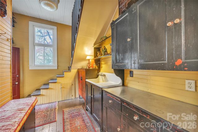 120 S Fulton Street, Salisbury, NC 28144