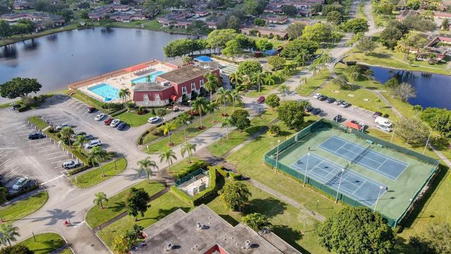 448 Franconia Circle B, Lake Worth, FL 33467