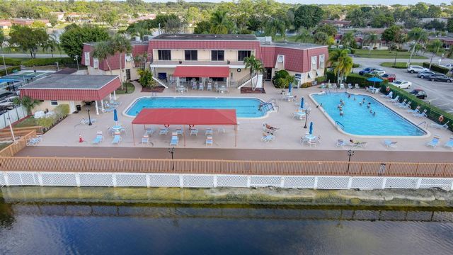 448 Franconia Circle B, Lake Worth, FL 33467