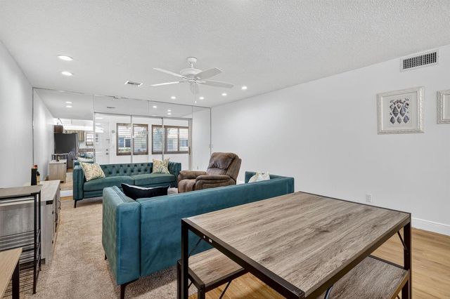 448 Franconia Circle B, Lake Worth, FL 33467