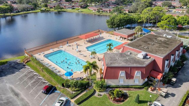 448 Franconia Circle B, Lake Worth, FL 33467