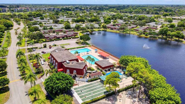 448 Franconia Circle B, Lake Worth, FL 33467