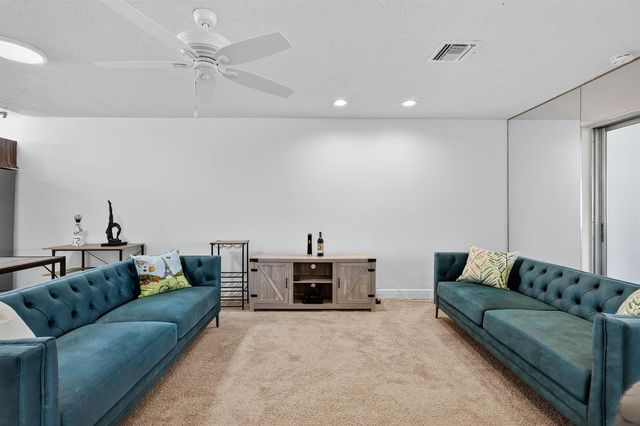 448 Franconia Circle B, Lake Worth, FL 33467