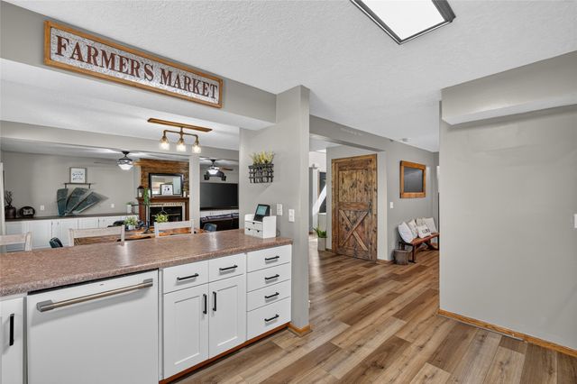 1008 Pleasant Street SE, Bondurant, IA 50035