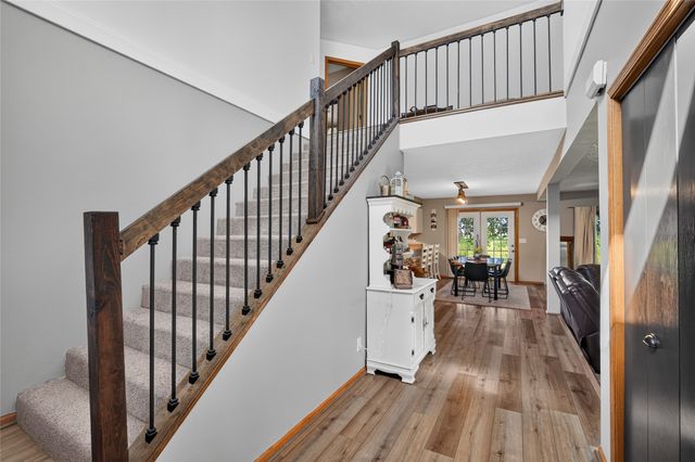1008 Pleasant Street SE, Bondurant, IA 50035