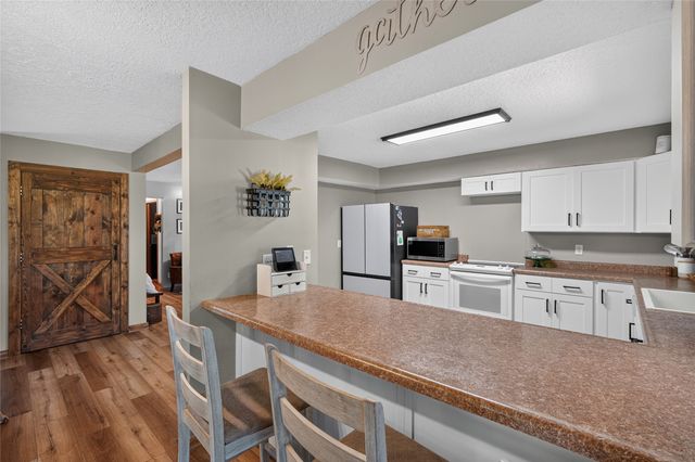 1008 Pleasant Street SE, Bondurant, IA 50035