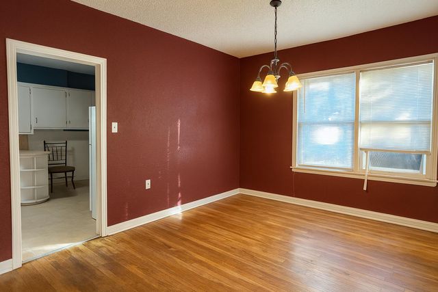 400 W Garza Street, Slaton, TX 79364