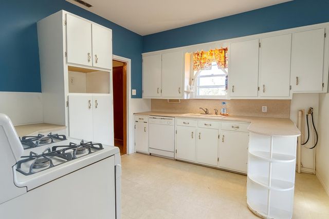 400 W Garza Street, Slaton, TX 79364