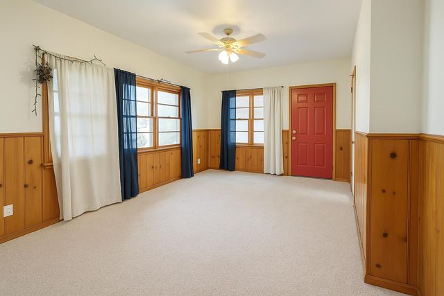 400 W Garza Street, Slaton, TX 79364