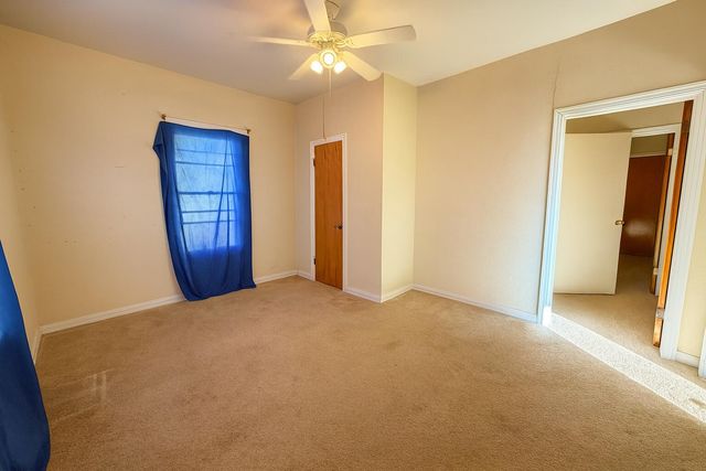 400 W Garza Street, Slaton, TX 79364